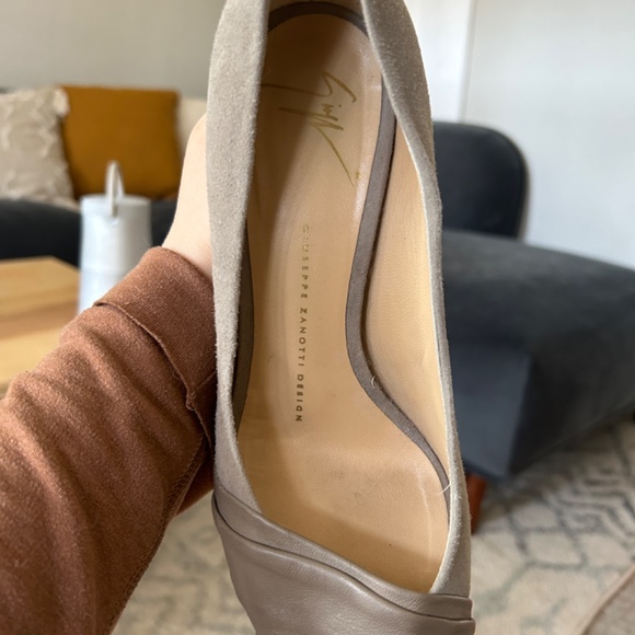 Giuseppe Zanotti Heels - Picture 2 of 7